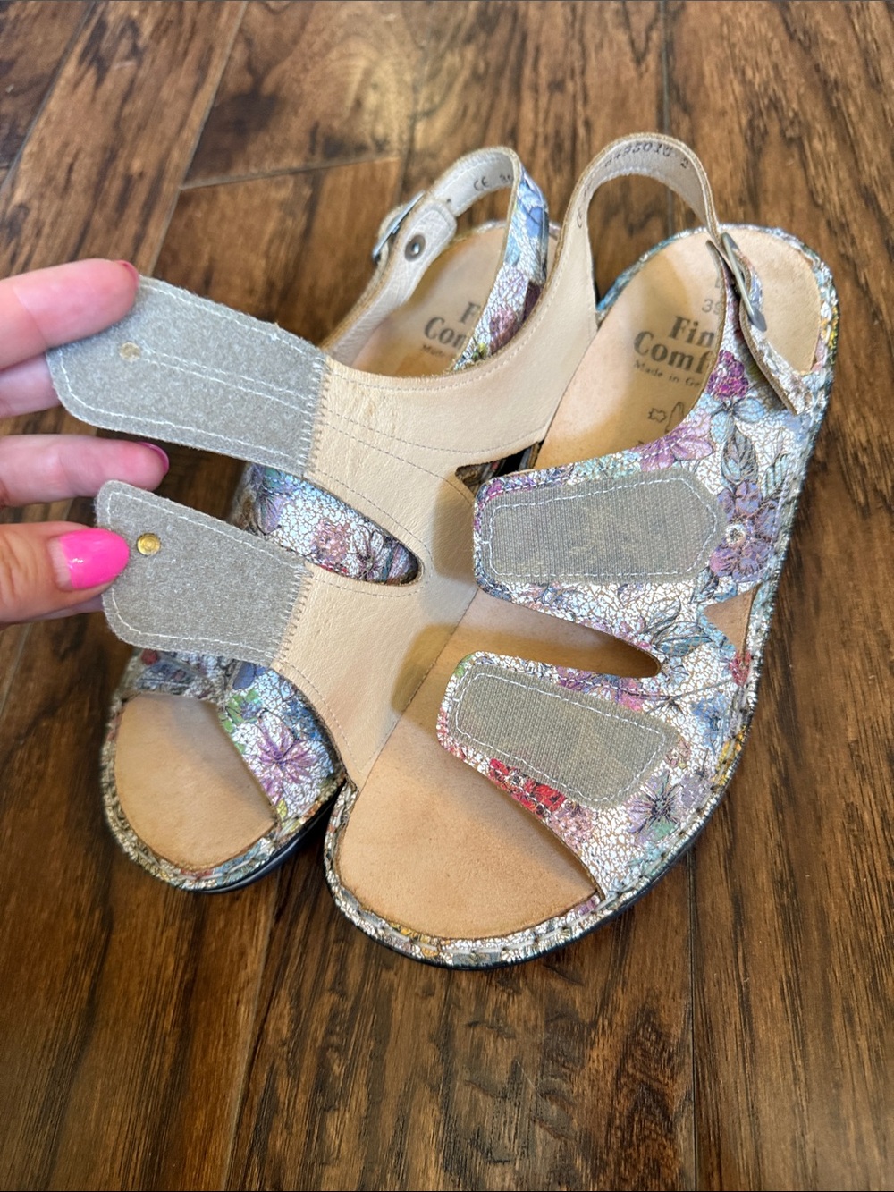 NWOT, Finn Comfort Milo sandals, size 39/8/8.5 - Picture 5 of 10